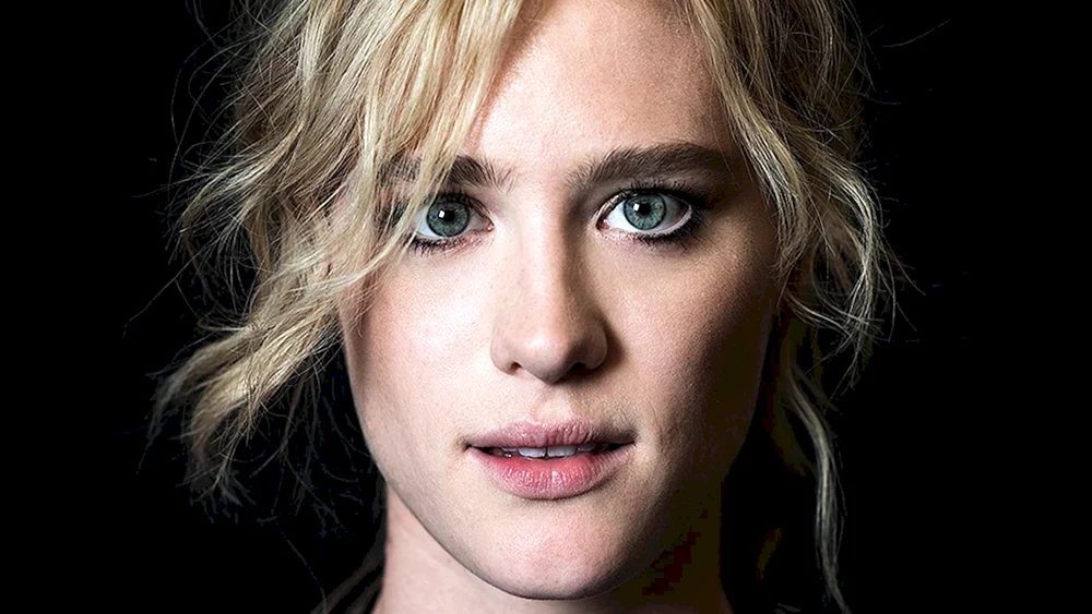 Mackenzie Davis Mackenzie Davis