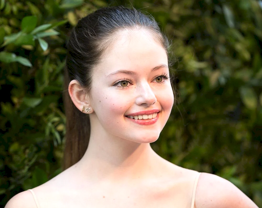 Mackenzie Foy 2015