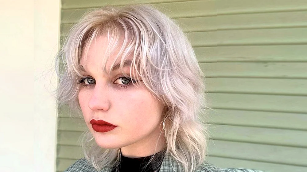 Wolfcut Damenhaarschnitt für lange Haare