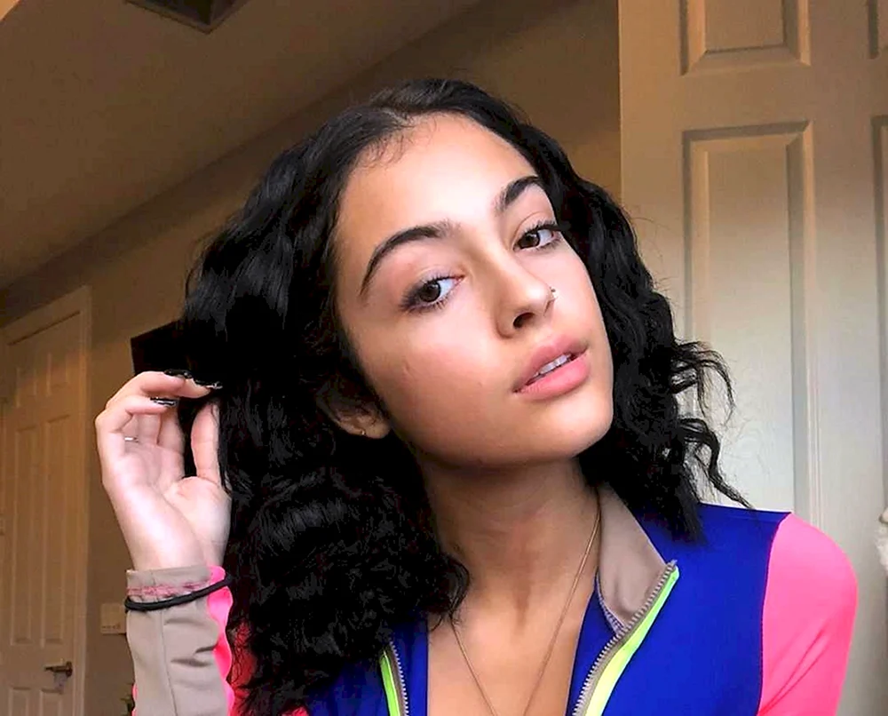 Malu Trevejo