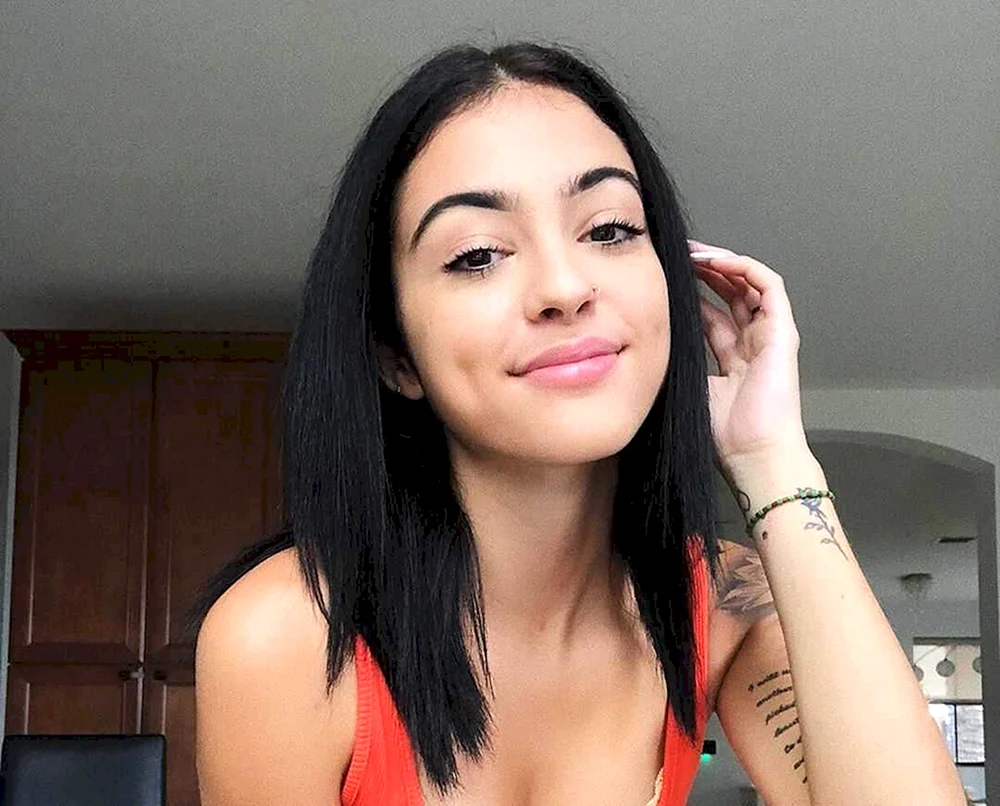 Malu Trevejo 2017