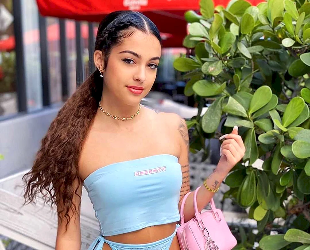 Malu Trevejo