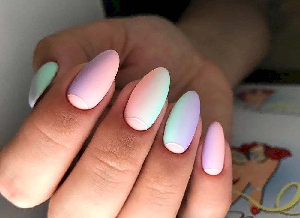 Ombre Maniküre