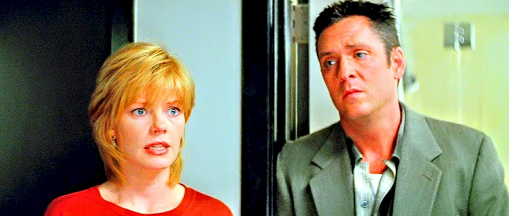 Marge Helgenberger unter der Kuppel