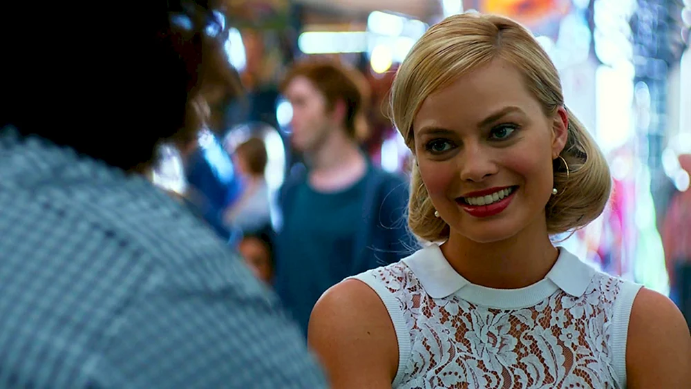 Margo Robbie Wall Street