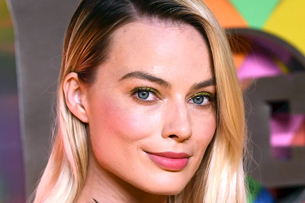 Margot Robbie