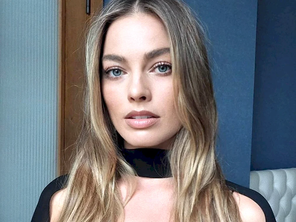 Margot Robbie