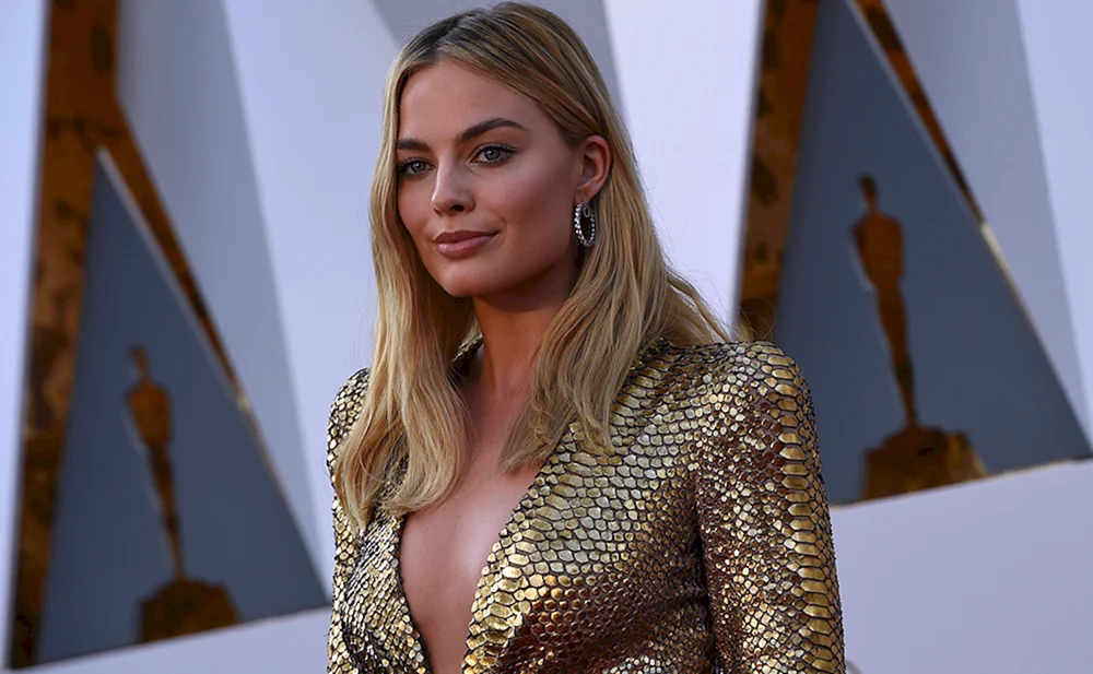 Margot Robbie