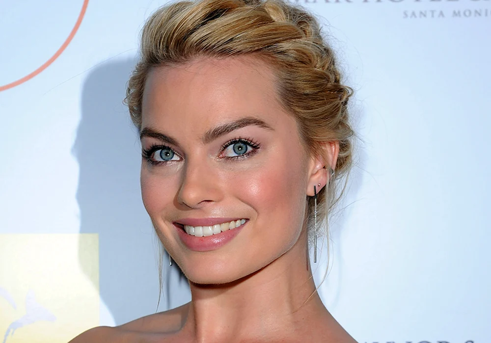 Margot Robbie