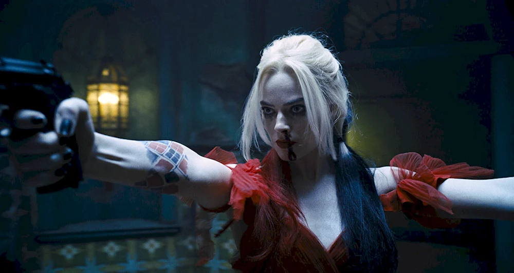 Margot Robbie Suicide Squad Mission Impossible