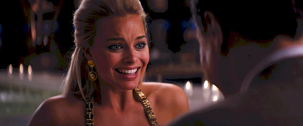 Margo Robbie wolf of Wall Street