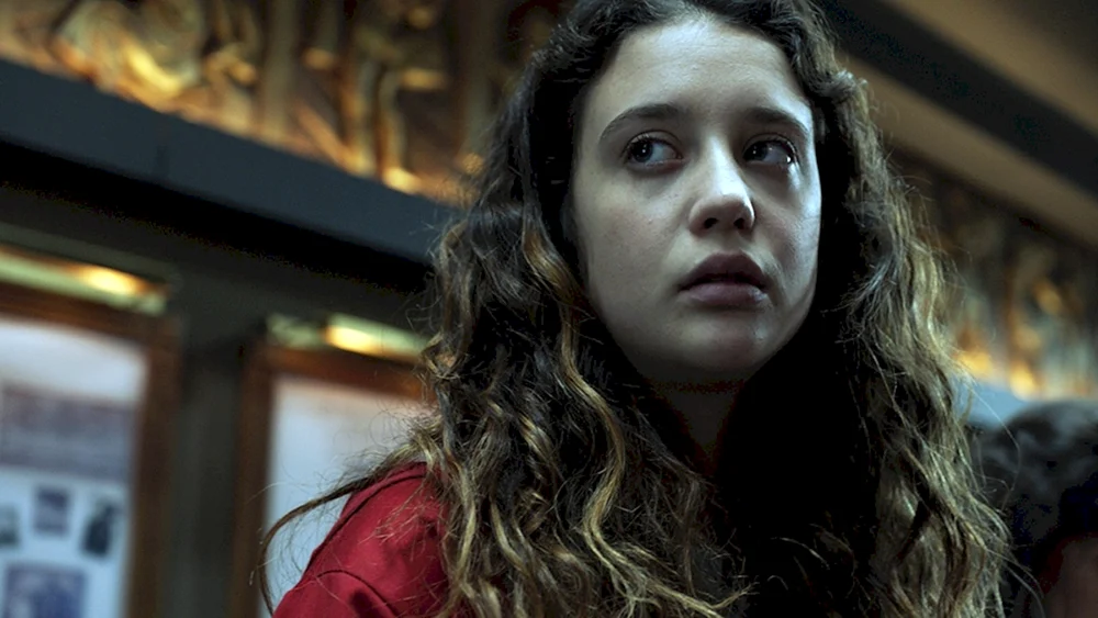 Maria Pedraza Papierhaus TV Serie