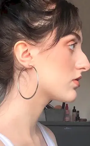 Maria Valverde Buckelprofil