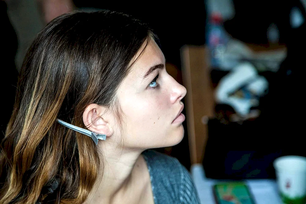 Maria Valverde Höckernase im Profil