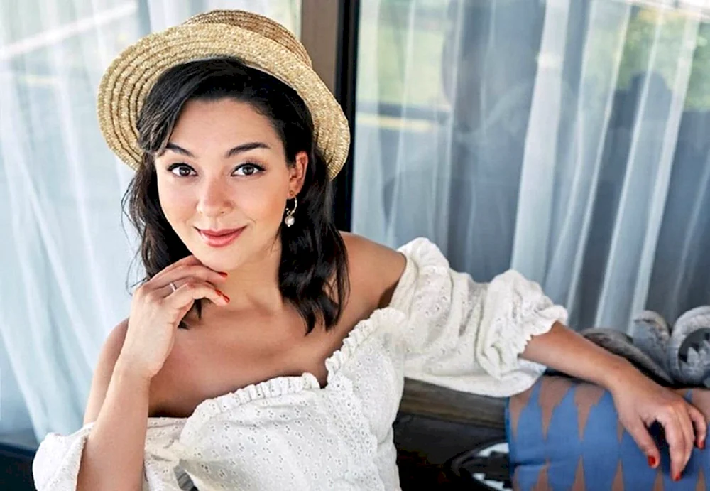 Marina Kravets TNT