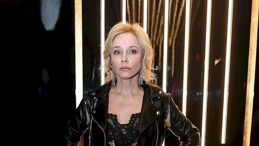 Marina Zudina Schauspielerin