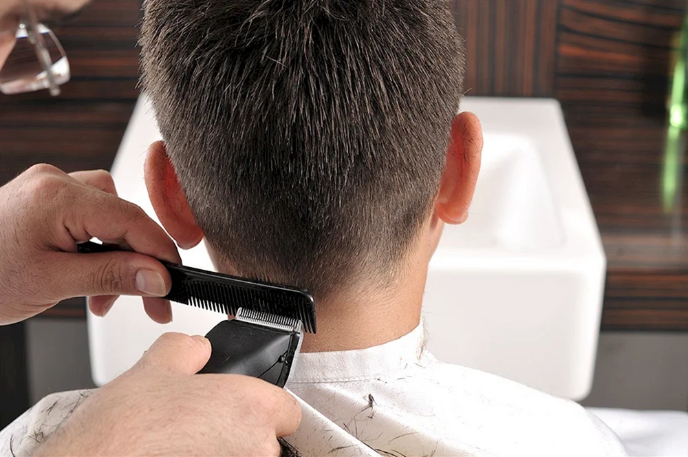 Haartrimmer für Kanten