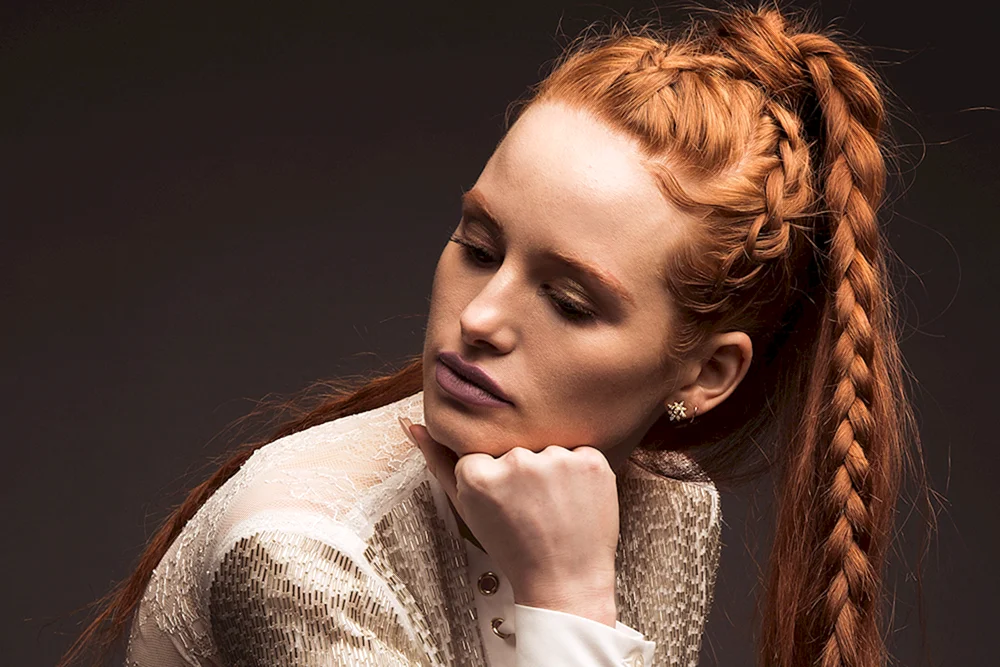 Mädchen mit goldenem Haar