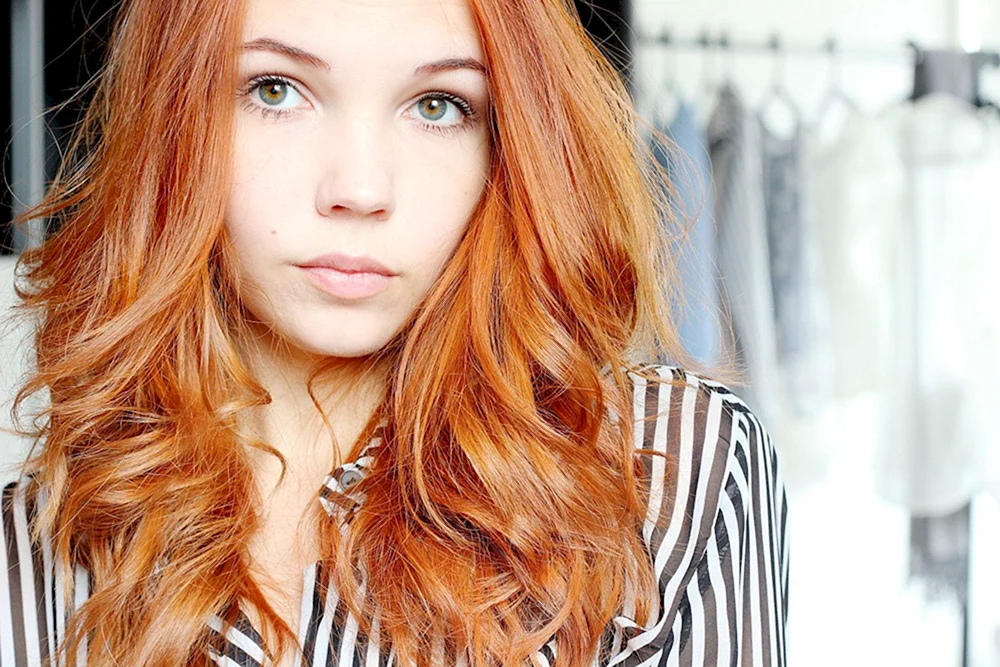 Megan Prescott rote Haarfarbe
