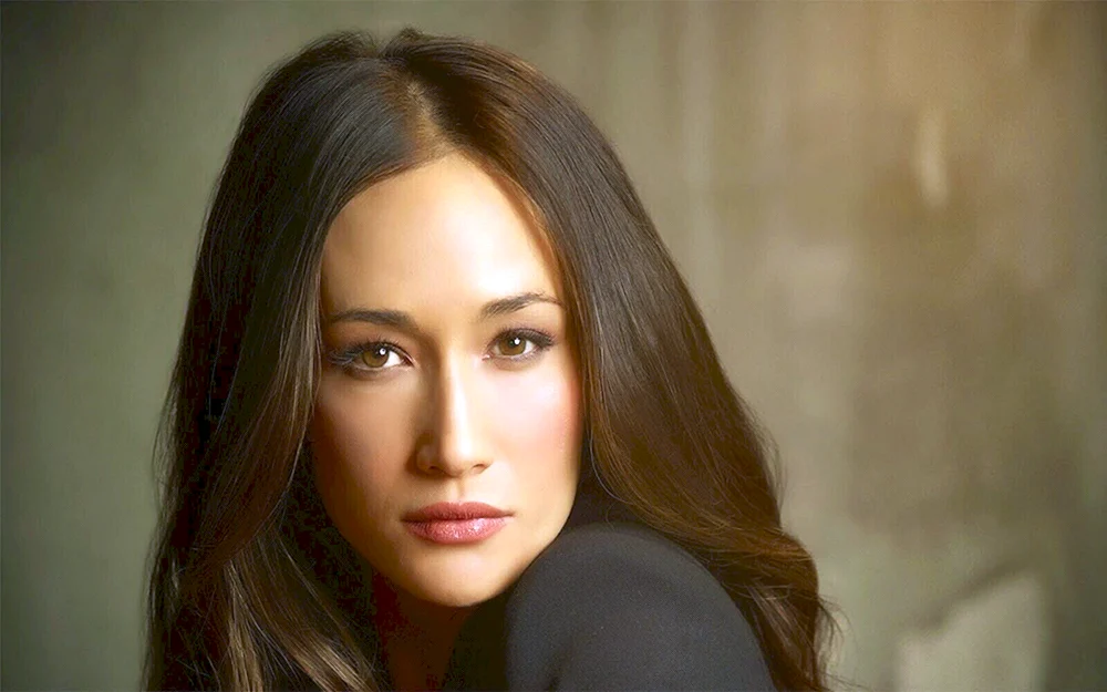 Maggie Q Divergent
