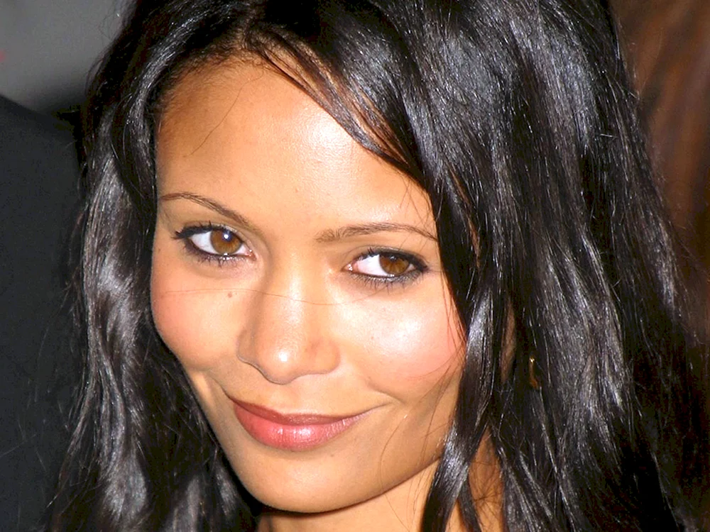 Tandie Newton Maeve Millay.