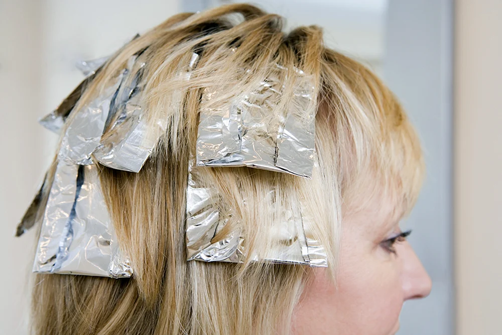 Folien-Balayage für kurzes Haar Folie