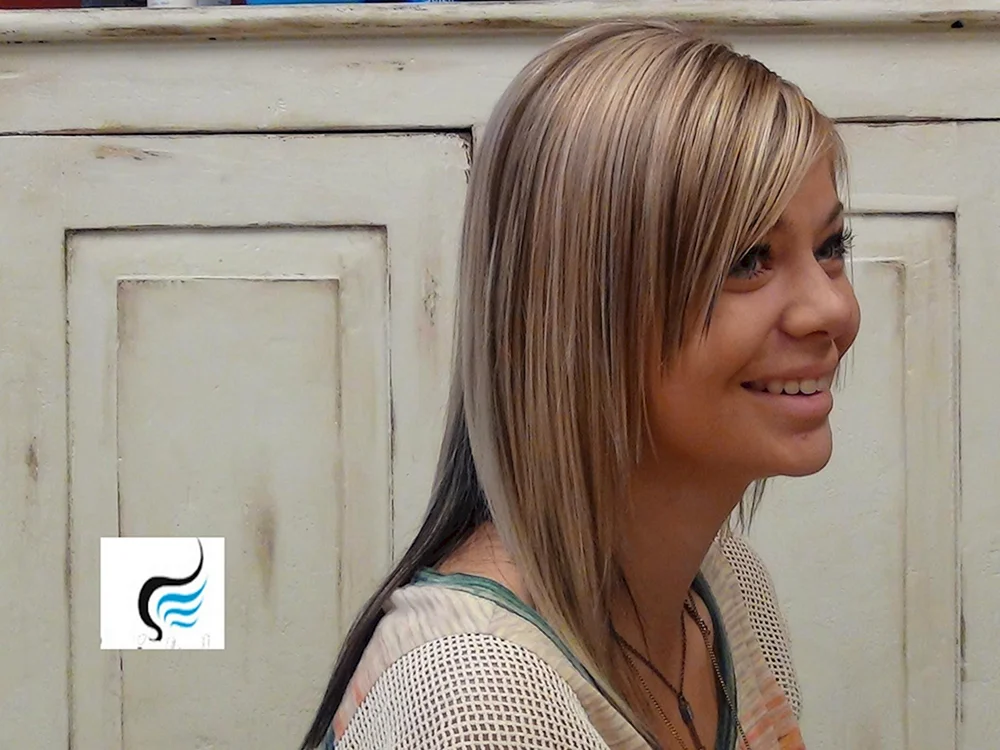 Mittlere Haare mit Pony