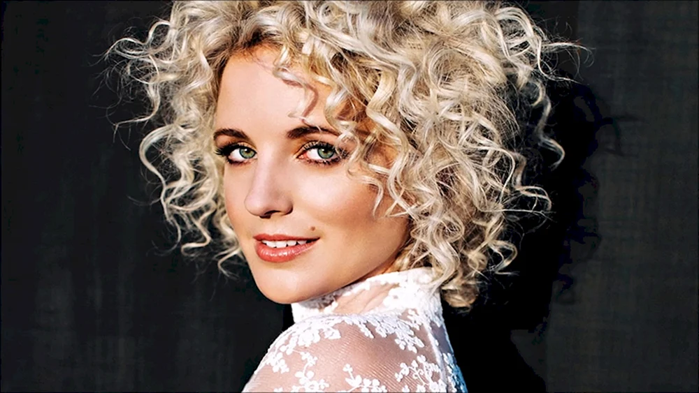 Afro-Locken Jessica Heard