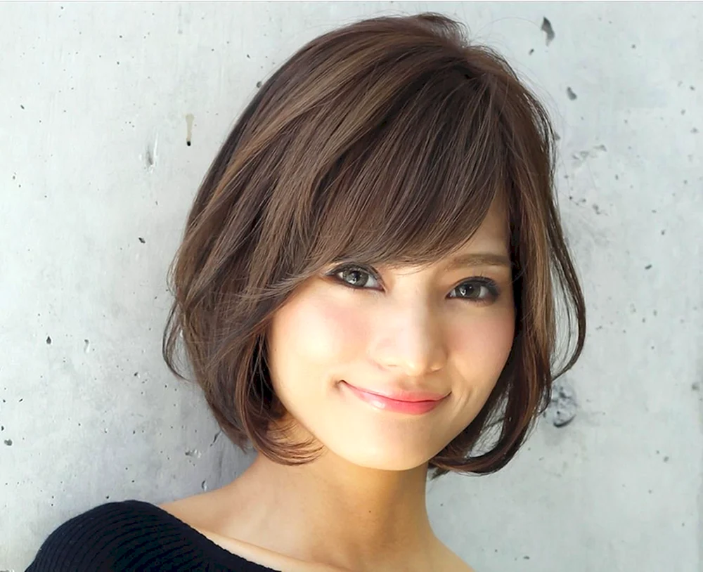 Bob Pixie Cascade Haarschnitt