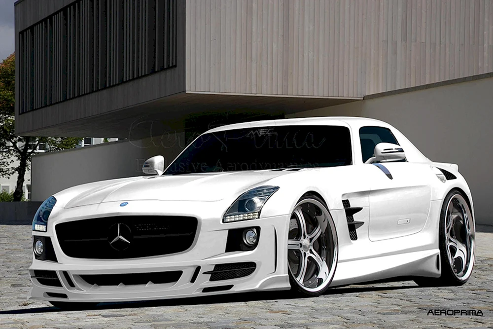Mercedes-Benz-SLS-AMG