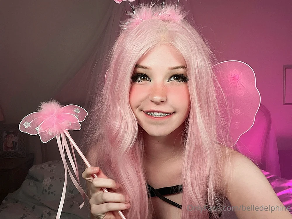 Model Belle Delphine
