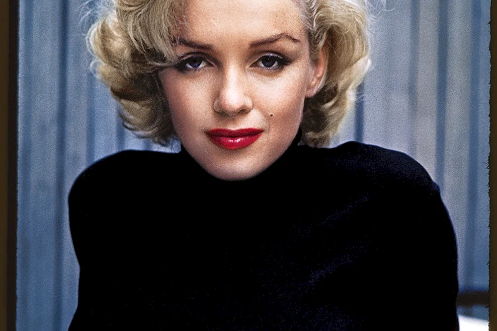 Marilyn Monroe CR Fashion book China