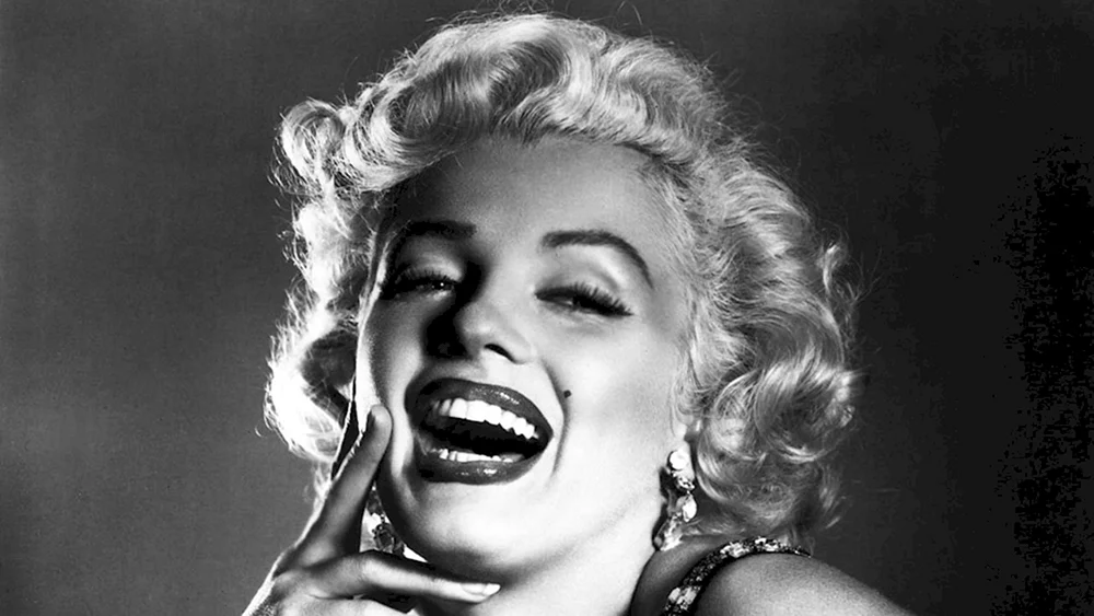 Marilyn Monroe Marilyn Monroe.