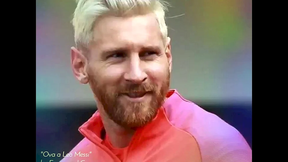 Lionel Messi blond