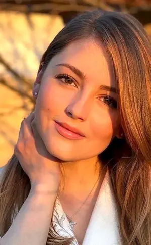 Anna Mikhailovskaya Anna Schauspielerin