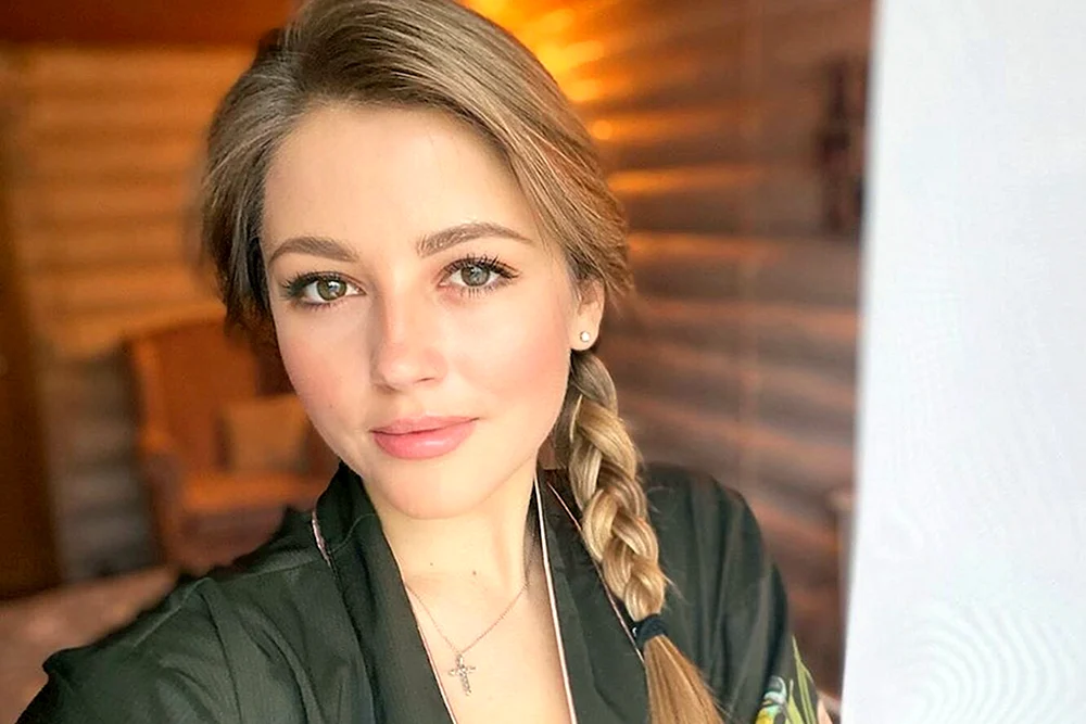 Mikhailovskaya Anna Schauspielerin