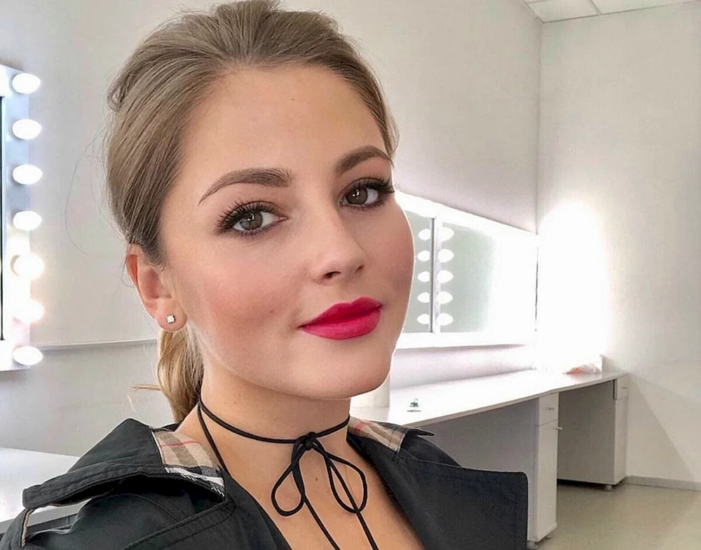 Mikhailovskaya Anna Schauspielerin
