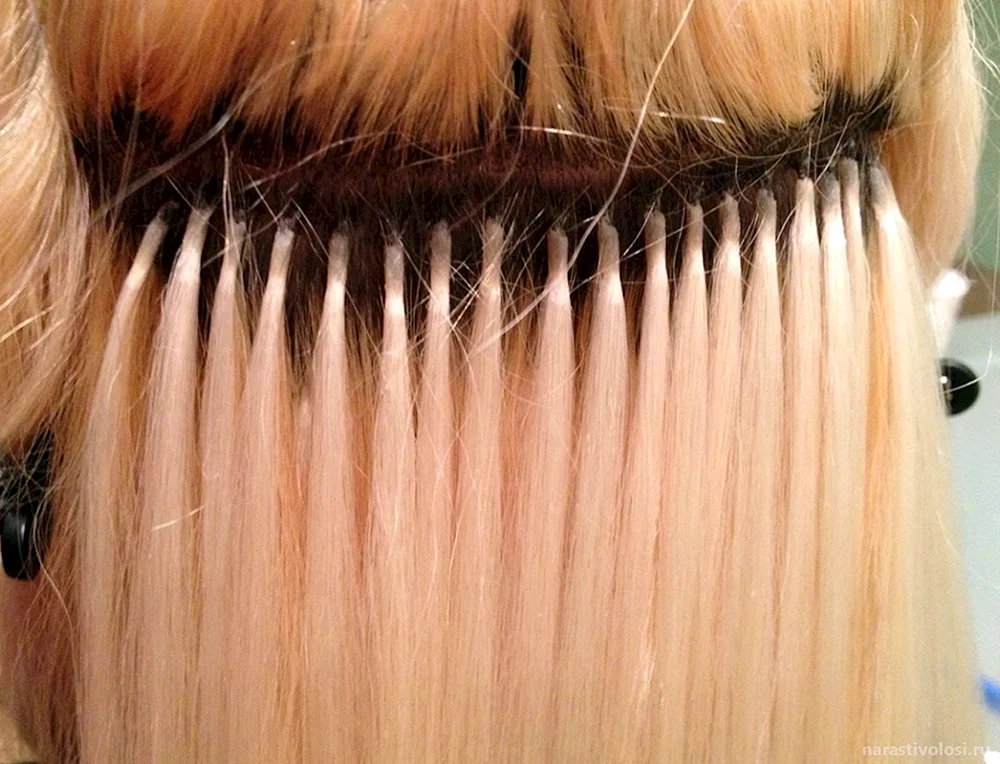 Mikrokapsel-Haarverlängerungen für kurzes Haar