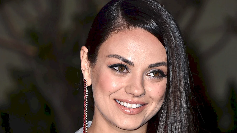 Mila Kunis