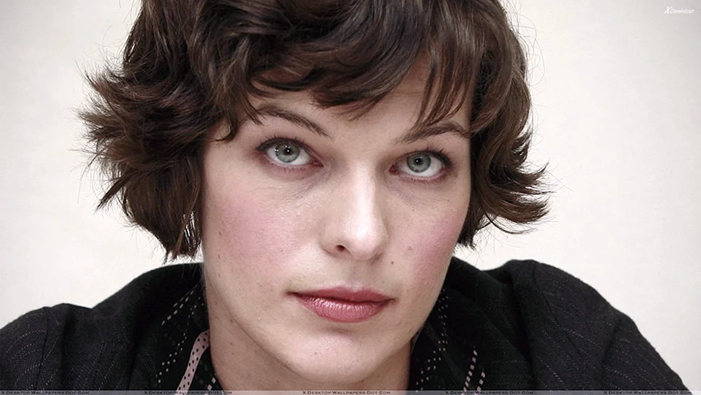 Milla Jovovich Foto