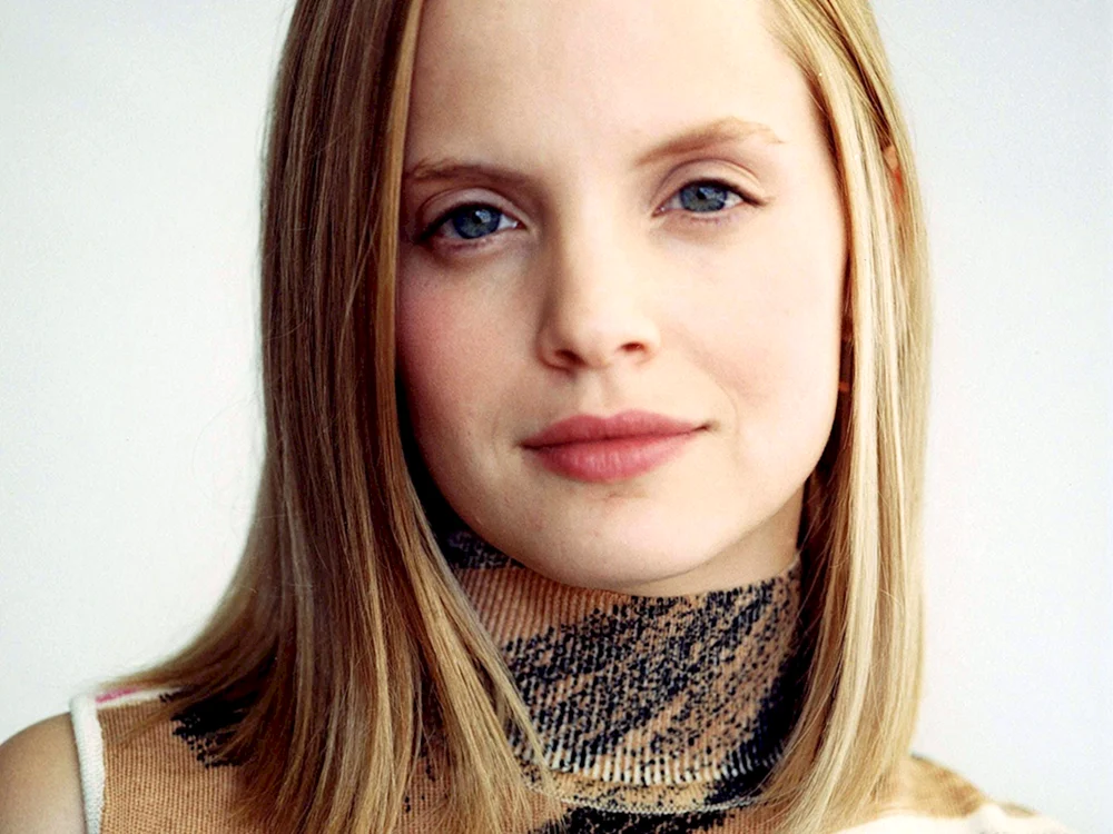 Mena Alexandra Suvari