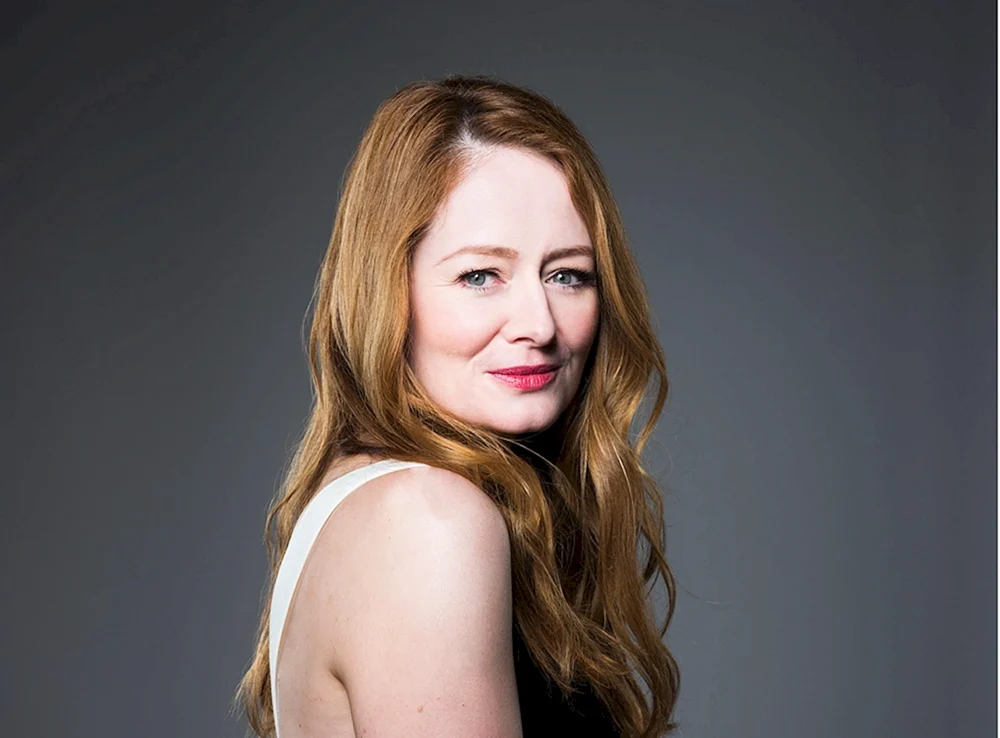 Miranda Otto als junge Frau