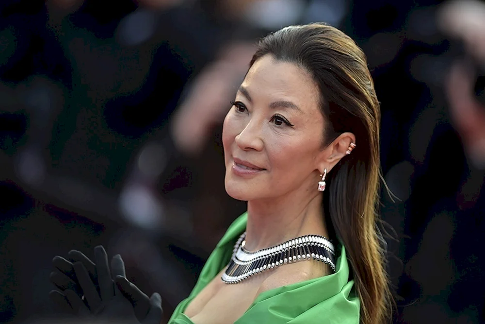 Michelle Yeoh Chu-. Kheng