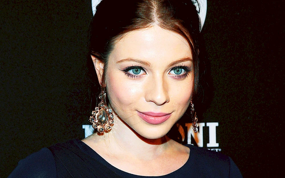 Michelle Trachtenberg 2022