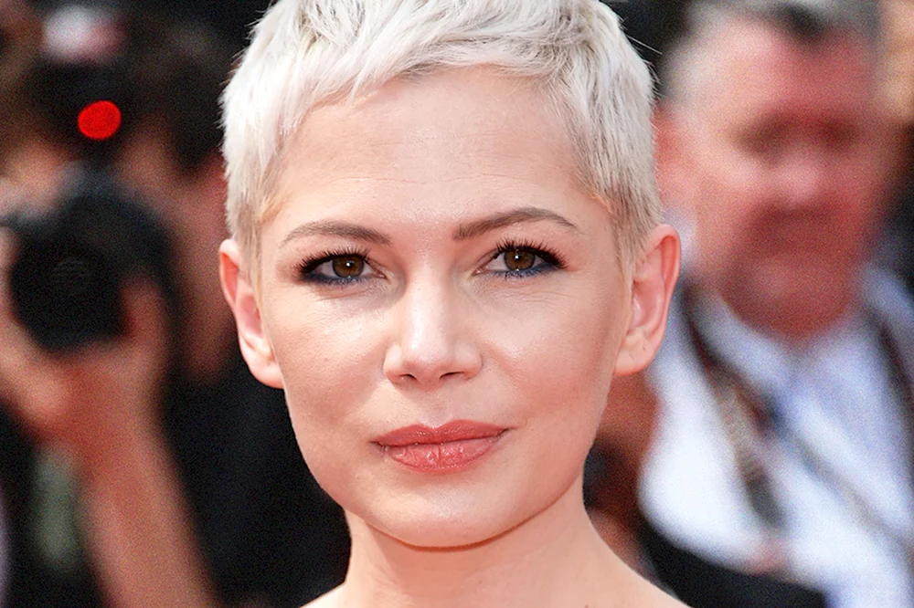 Michelle Williams Pixie
