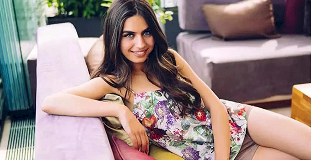 Miss Türkei Amine Gülsen