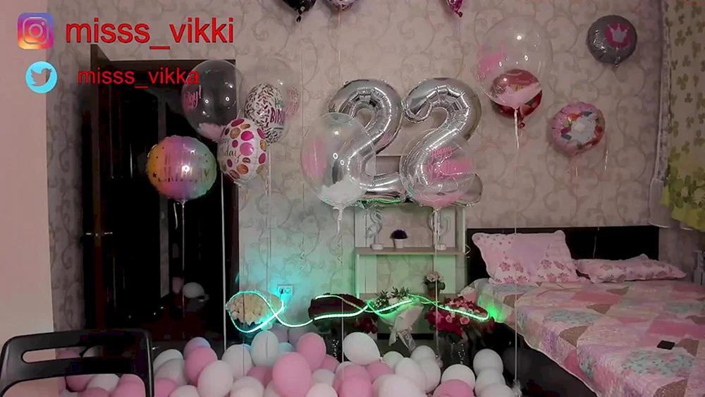 Vikki100500 Miss_Victoria