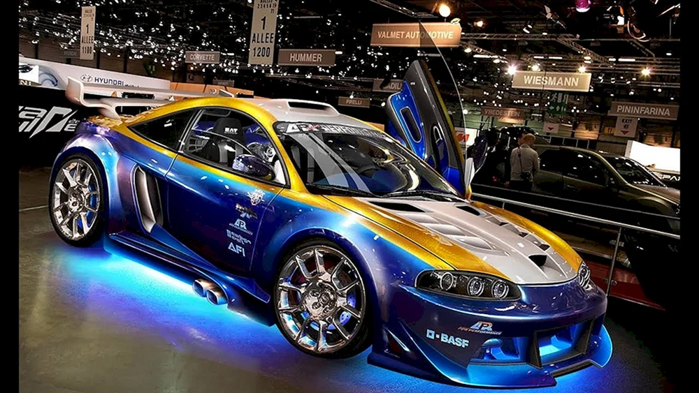 Mitsubishi Eclipse racing