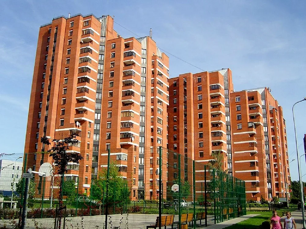 Mehrstöckiges Haus