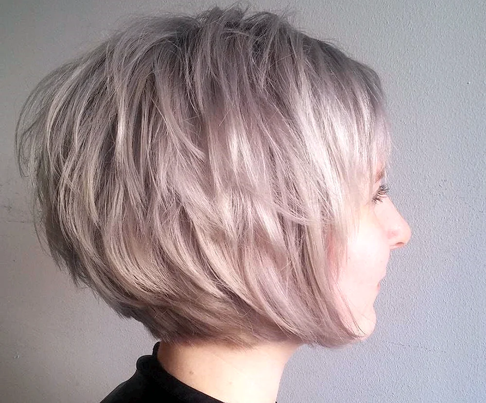Graduierter Bob Haarschnitt mit Extensions